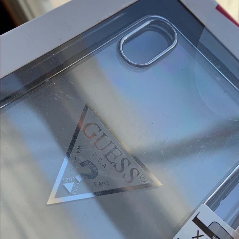 iPhone X phone case Guess⁉️